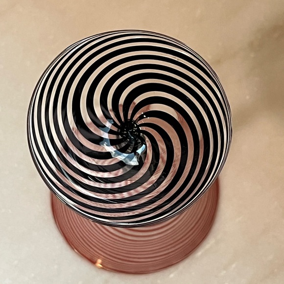 Shaken not stirred.  Orange stripes and black swirls, hand blown Martini Glass - Picture 3 of 8